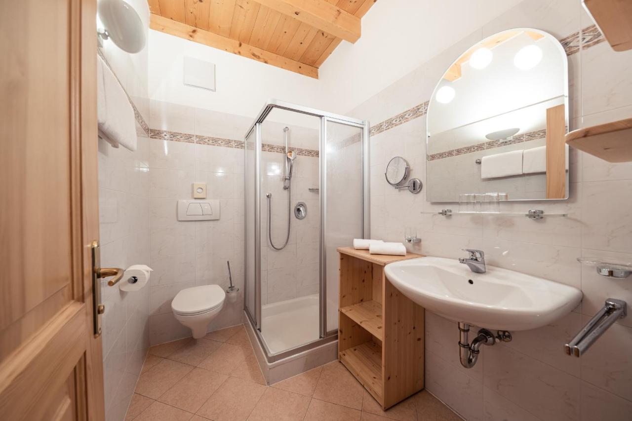 Hotel Torgglhof Caldaro Pokoj fotografie
