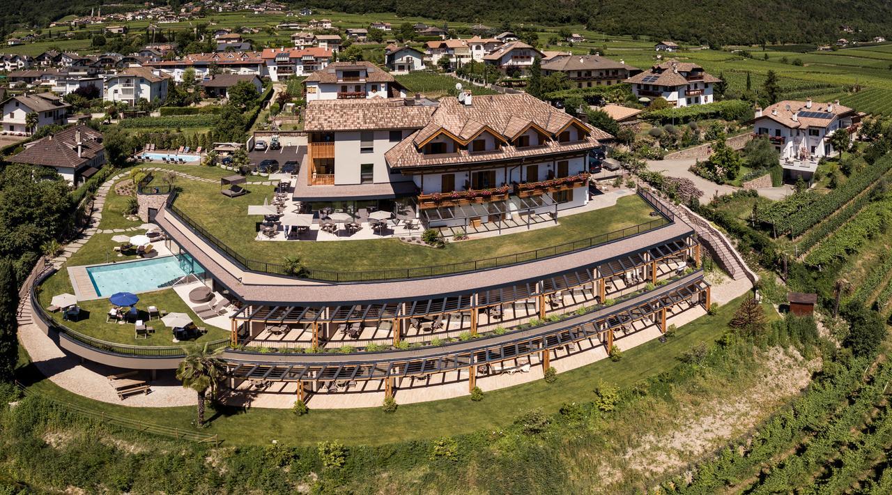 Hotel Torgglhof Caldaro Exteriér fotografie